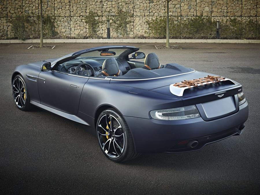  Aston Martin Virage Volante 2011 года  (фото 13 из 19)